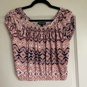 NWOT Boho crop top off the shoulder size large